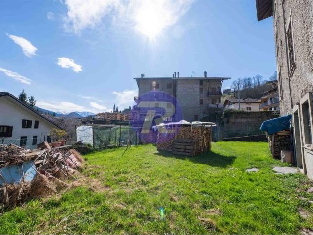 Casa indipendente in vendita a Santa Brigida BG