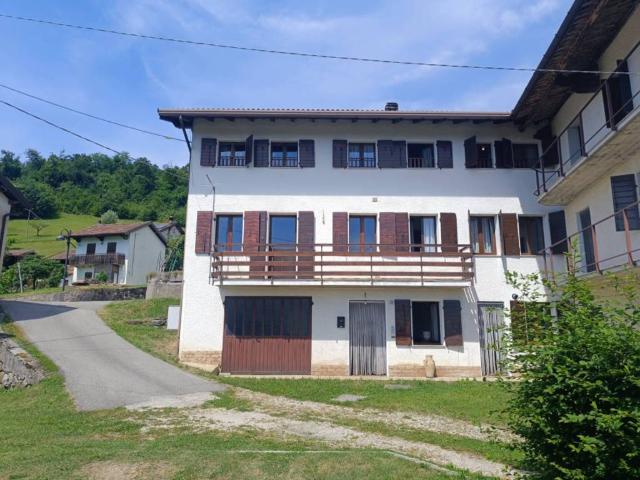Casa indipendente in vendita a Santa Giustina BL