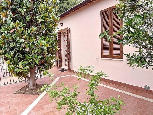 Casa indipendente in vendita a Santa Luce PI