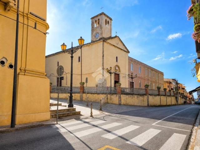Casa indipendente in vendita a Santa Lucia del Mela ME