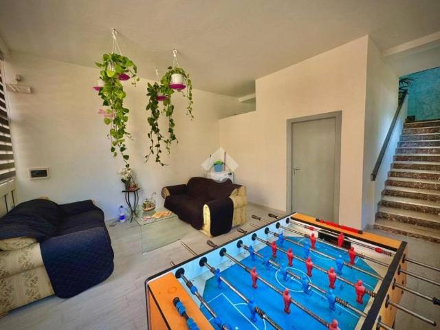 Casa indipendente in vendita a Santa Marinella RM
