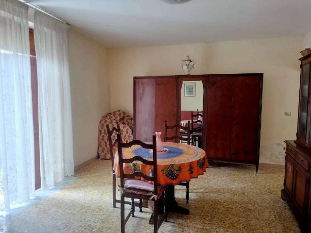 Casa indipendente in vendita a Santa Maria a Vico CE