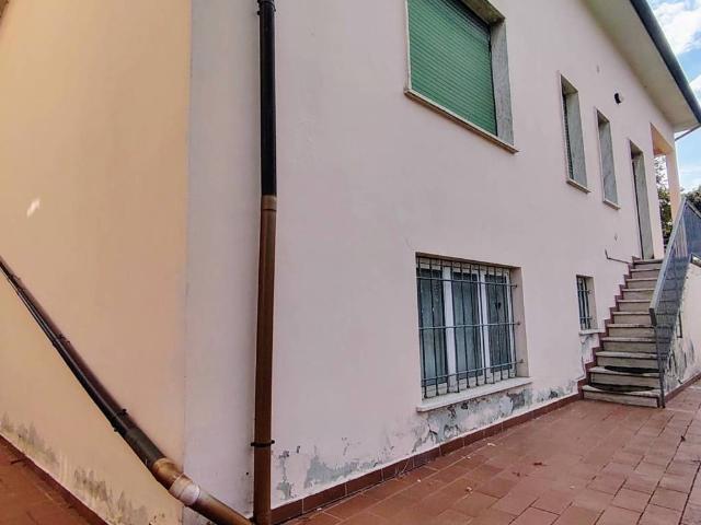 Villa in vendita a Santa Maria a Monte PI