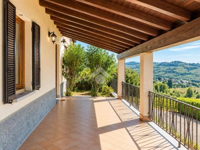 Casa indipendente in vendita a Santa Maria della Versa PV
