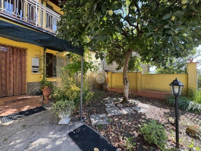 Casa indipendente in vendita a Santa Maria della Versa PV