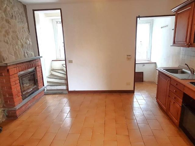 Casa indipendente in vendita a Santa Maria della Versa PV