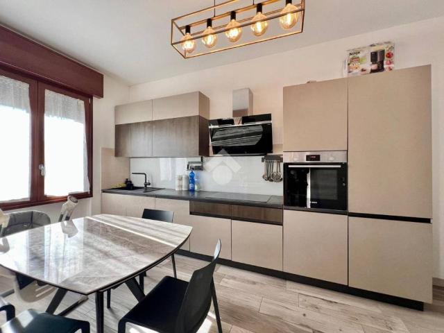 Casa indipendente in vendita a Santa Maria della Versa PV