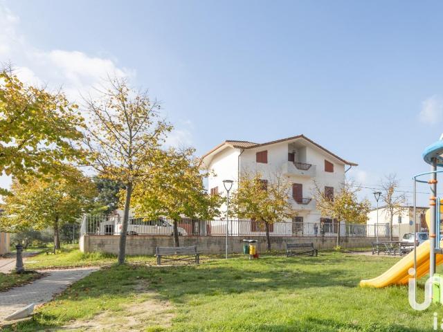Casa indipendente in vendita a Santa Maria Nuova
