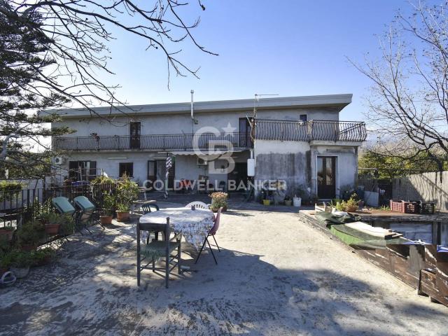 Casa indipendente in vendita a Santa Venerina