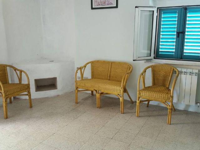 Casa indipendente in vendita a Santa Vittoria in Matenano FM