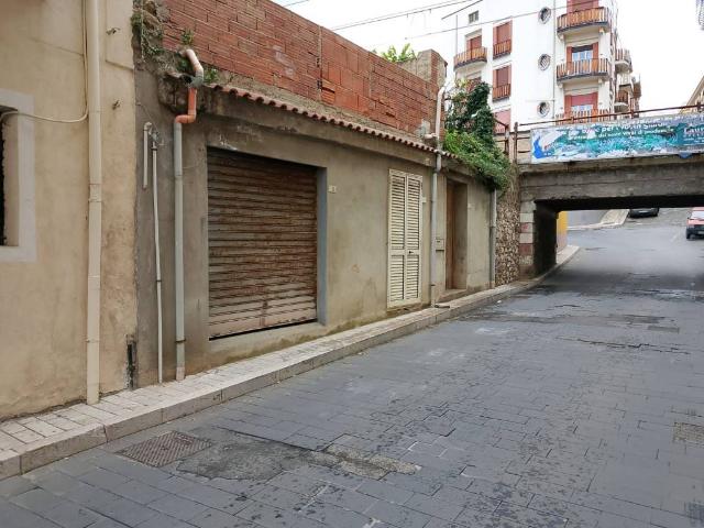 Casa indipendente in vendita a Sant'Agata di Militello ME