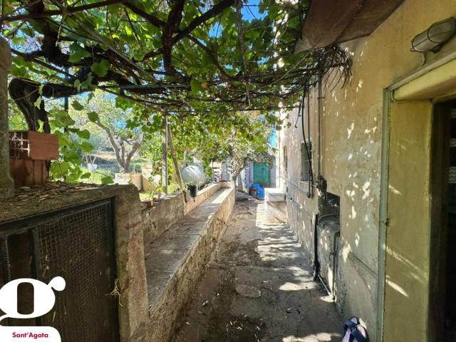 Casa indipendente in vendita a Sant'Agata di Militello ME