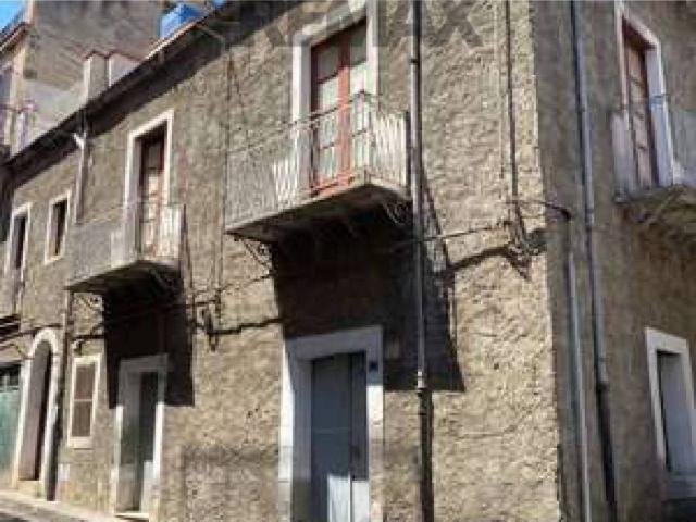 Casa indipendente in vendita a Sant'Agata di Militello ME