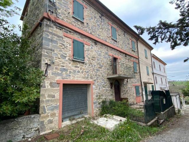 Casa indipendente in vendita a Sant'Agata Feltria RN