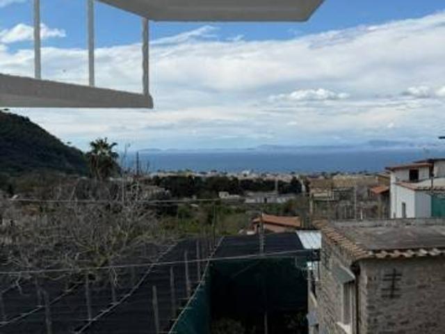 Casa indipendente in vendita a Sant'Agnello NA