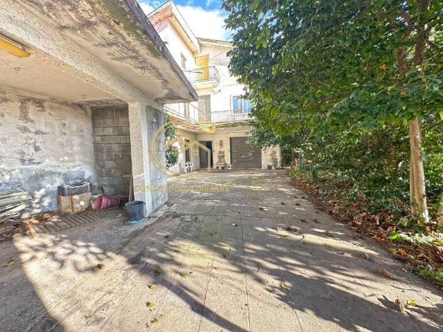 Casa indipendente in vendita a Sant'Alfio CT