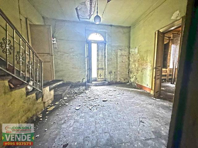 Casa indipendente in vendita a Sant'Alfio CT
