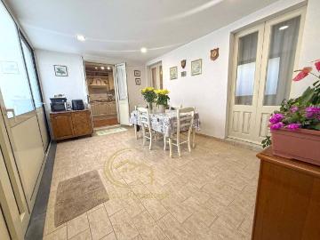 Casa indipendente in vendita a Sant'Alfio CT