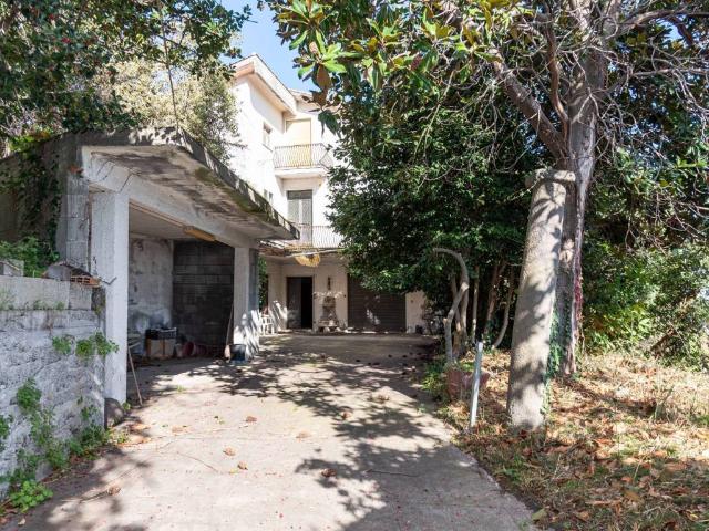 Villa in vendita a Sant'Alfio CT