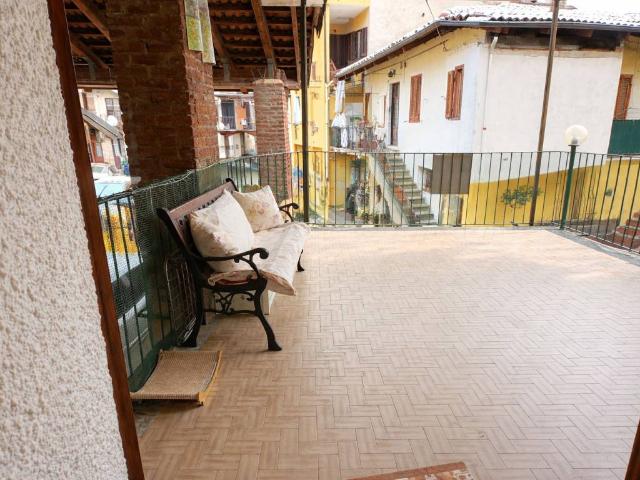 Casa indipendente in vendita a Sant'Ambrogio di Torino TO