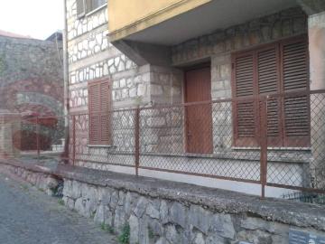 Casa indipendente in vendita a Sant'Ambrogio sul Garigliano FR