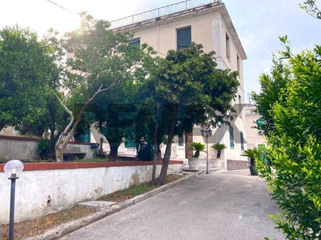 Casa indipendente in vendita a Sant'Anastasia NA