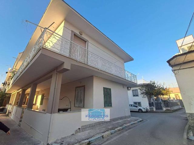 Casa indipendente in vendita a Sant'Anastasia NA