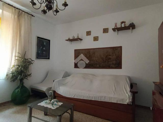 Casa indipendente in vendita a Sant'Angelo a Cupolo BN