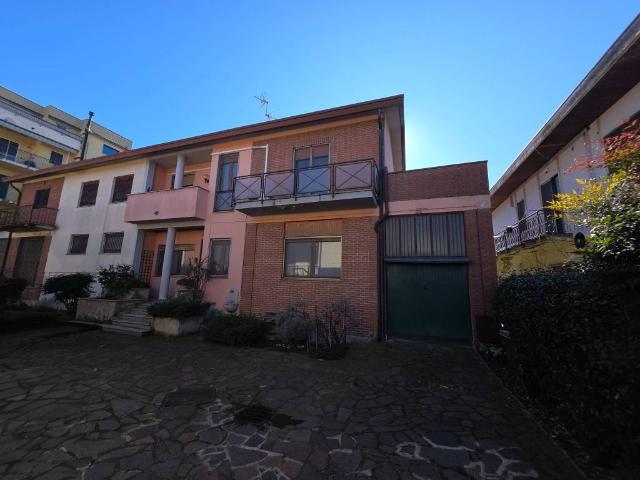 Casa indipendente in vendita a Sant'Angelo Lodigiano LO