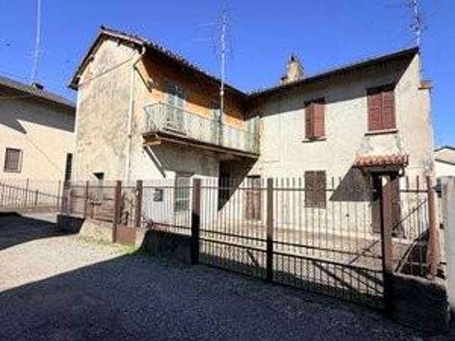 Casa indipendente in vendita a Sant'Angelo Lodigiano LO