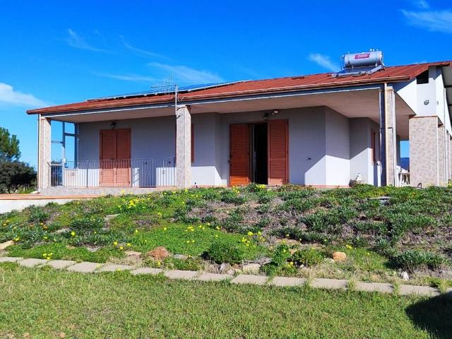 Casa indipendente in vendita a Sant'Anna Arresi CI