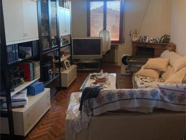 Casa indipendente in vendita a Santarcangelo di Romagna RN