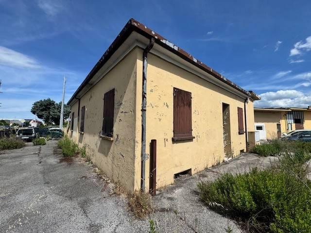 Casa indipendente in vendita a Santarcangelo di Romagna RN