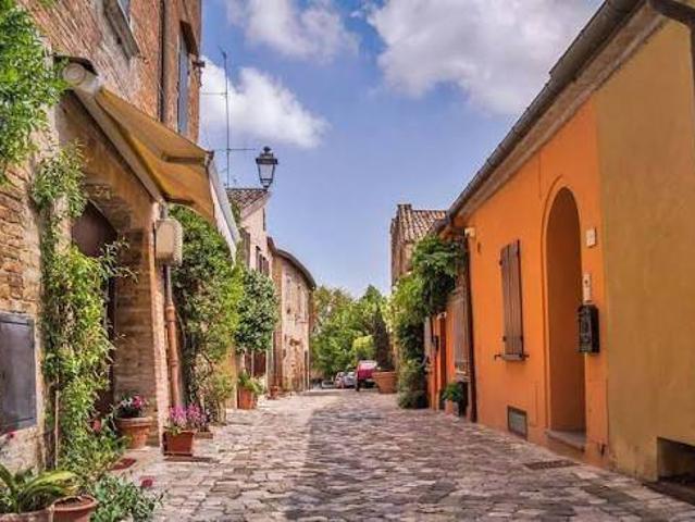 Casa indipendente in vendita a Santarcangelo di Romagna RN