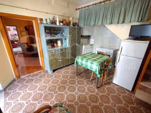 Casa indipendente in vendita a Sante Marie AQ