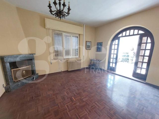 Casa indipendente in vendita a Sant'Egidio alla Vibrata TE