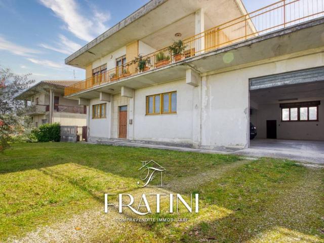 Casa indipendente in vendita a Sant'Egidio alla Vibrata TE