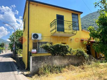Casa indipendente in vendita a Sant'Elia Fiumerapido