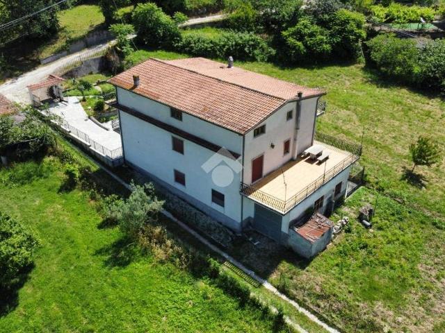 Casa indipendente in vendita a Sant'Elia Fiumerapido FR