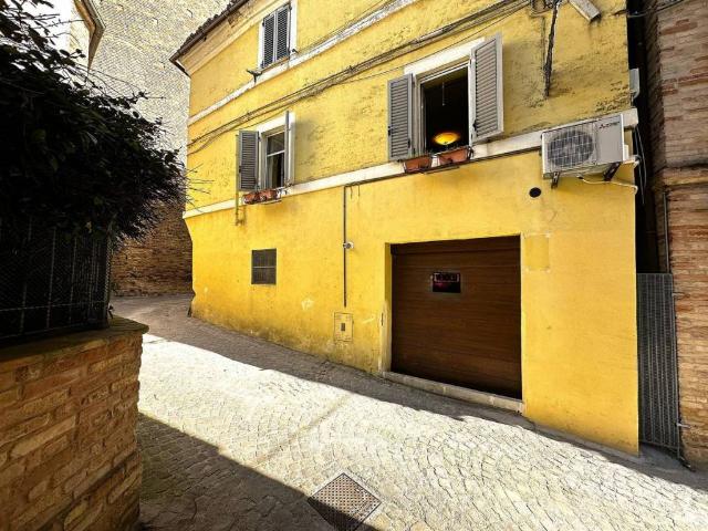 Casa indipendente in vendita a Sant'Elpidio a Mare FM