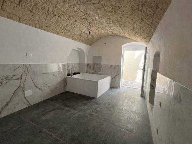 Casa indipendente in vendita a Santeramo in Colle BA