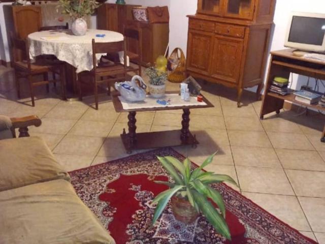 Casa indipendente in vendita a Santhià VC