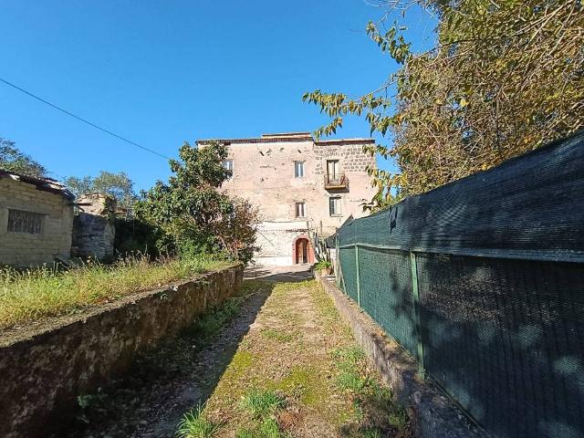 Casa indipendente in vendita a Santi Cosma e Damiano LT