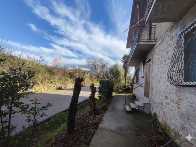 Casa indipendente in vendita a Santi Cosma e Damiano LT