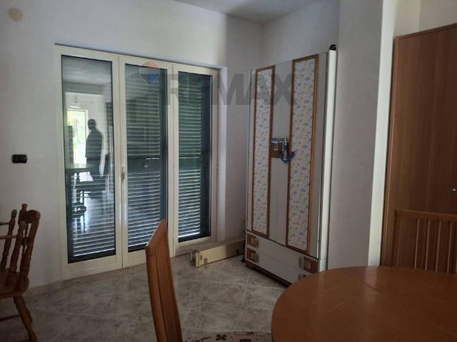 Casa indipendente in vendita a Santi Cosma e Damiano LT