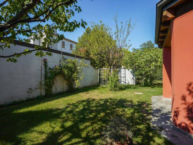 Casa indipendente in vendita a Sant'Ilario d'Enza RE
