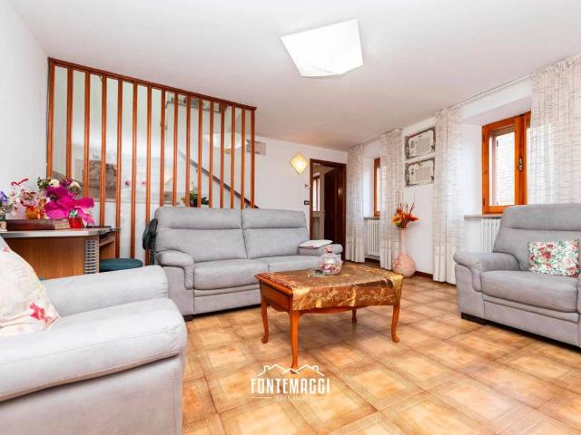 Casa indipendente in vendita a Sant'Ippolito PU