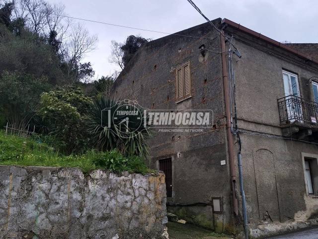 Casa indipendente in vendita a Saponara