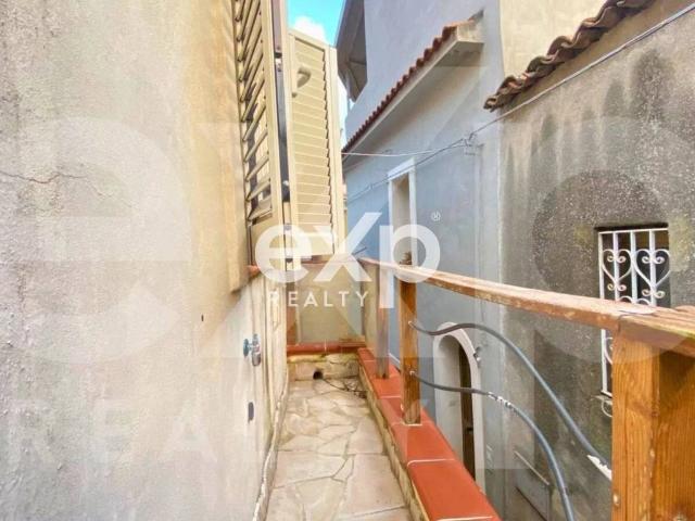 Casa indipendente in vendita a Saponara ME