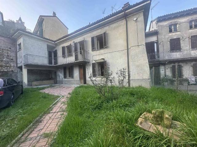 Casa indipendente in vendita a Sarezzano AL